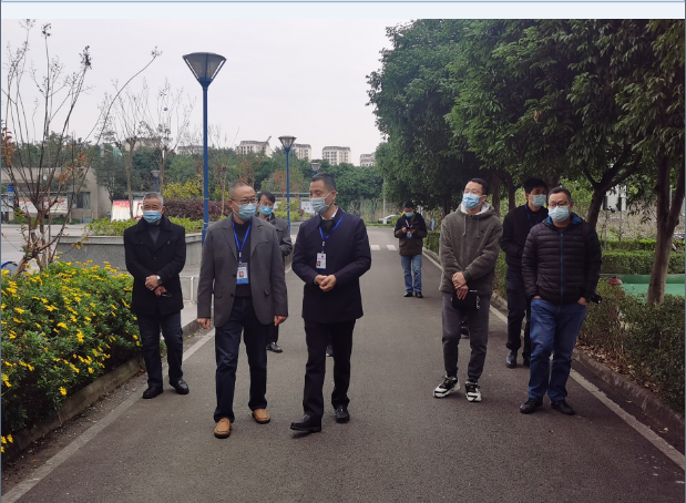 青白江区人社局局长张锡君到技师学院督导疫情防控工作