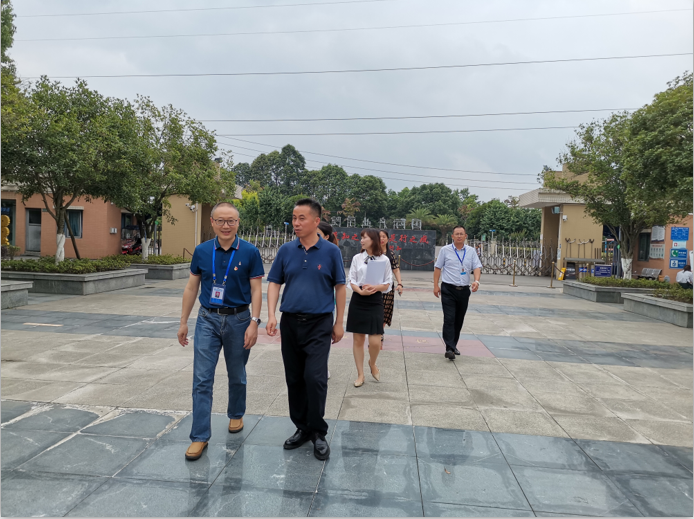 我校接受青白江区党史巡回指导组检查