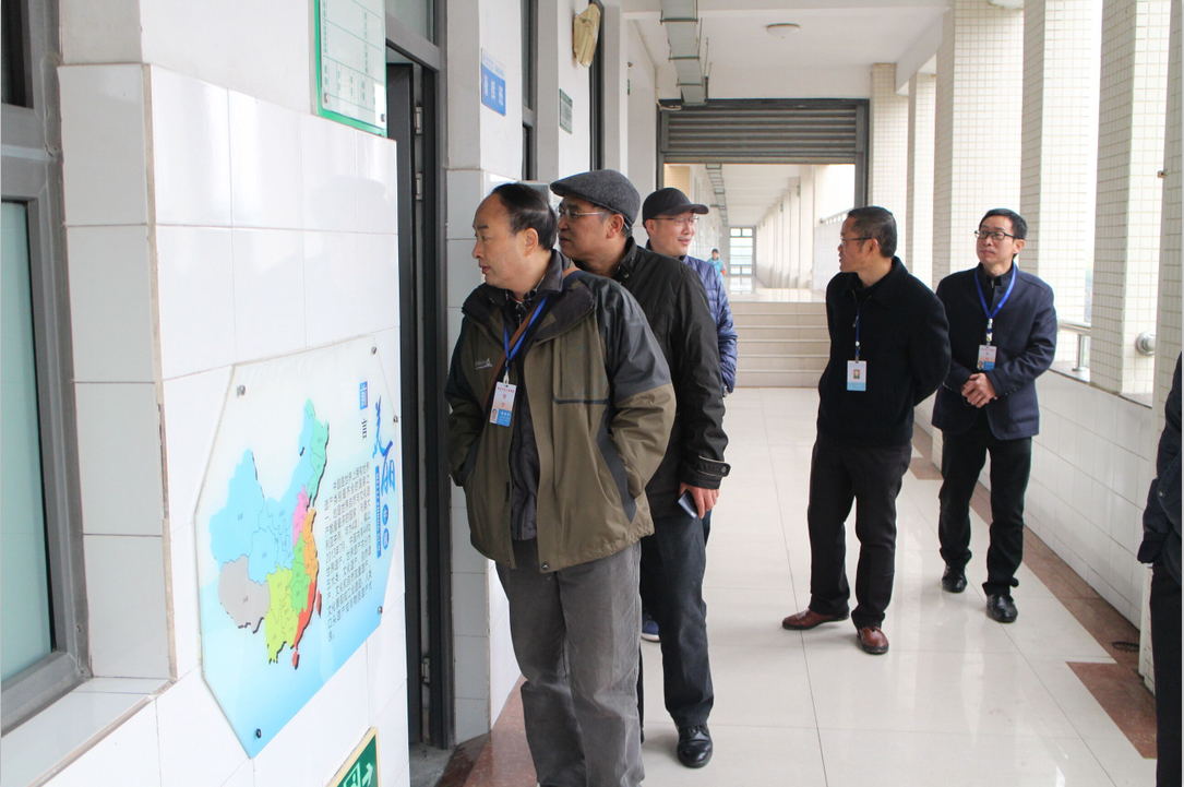 青白江区教育局督导组到工程职校检查指导工作